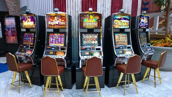 FFWS baccarat live hand resolution FFWS Indonesia live baccarat table showing banker and player hands with bet results